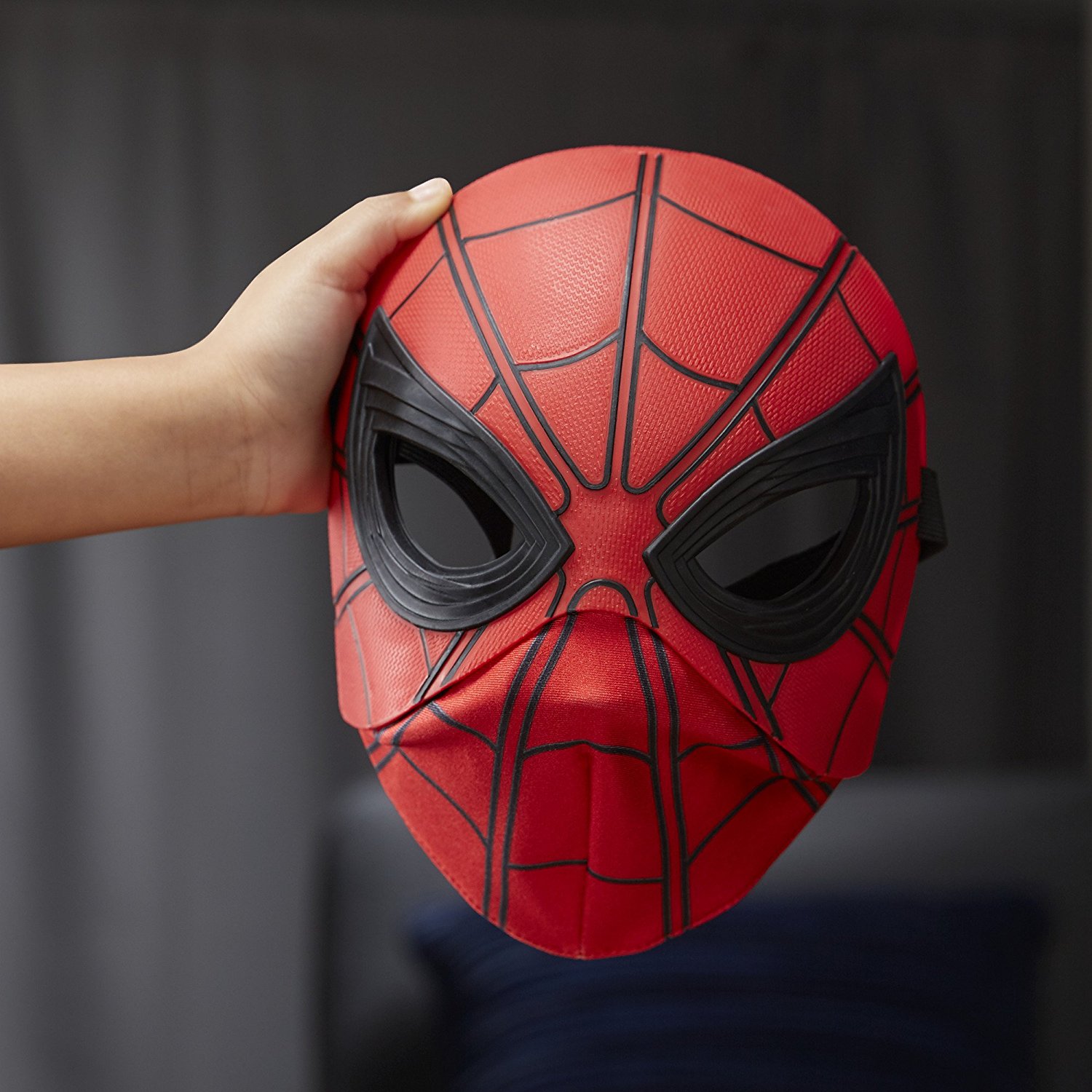 Маска паука сделать. Маска человека паука Возвращение домой. Маска человека паука Hasbro. Маска спидер ман. Человек паук Маск человек паук маска.