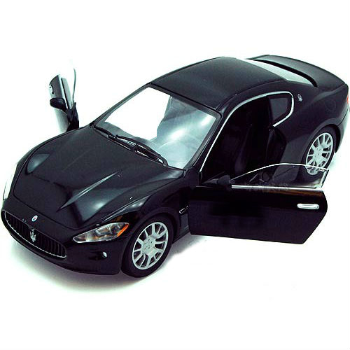 Коллекционная машинка Maserati Gran Turismo, черная, 1:18