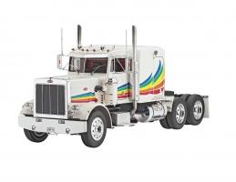 Сборная модель грузовика Peterbilt 359, 1:16