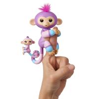 Интерактивная обезьянка Fingerlings "Вайолет" с малышом, 12 см