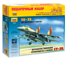 Подарочный набор со сборной моделью "Самолет "Су-35", 1:72
